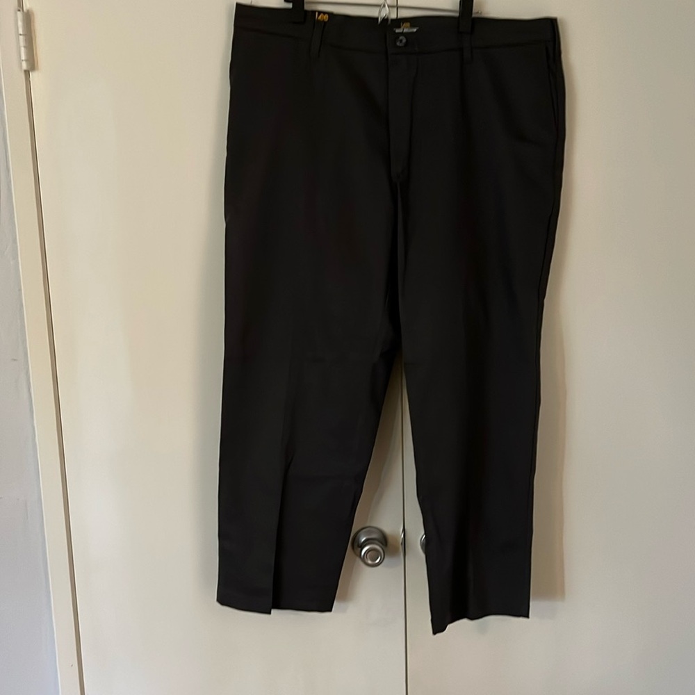 Men’s Lee charcoal chinos, NWT